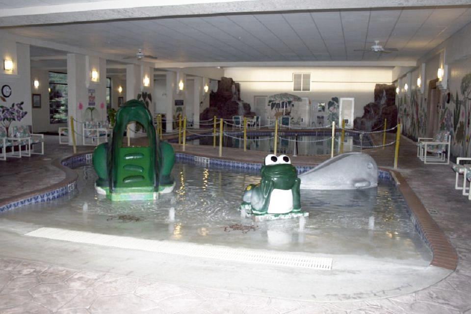 The Plaza Hotel & Suites Winona Facilities photo